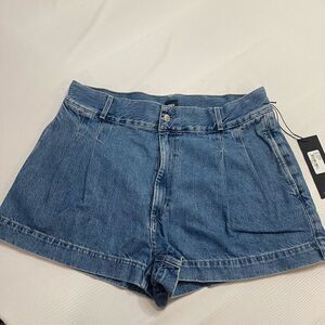 NWT Edwin Isla Short Crush Pleated Denim Shorts Size 34 New